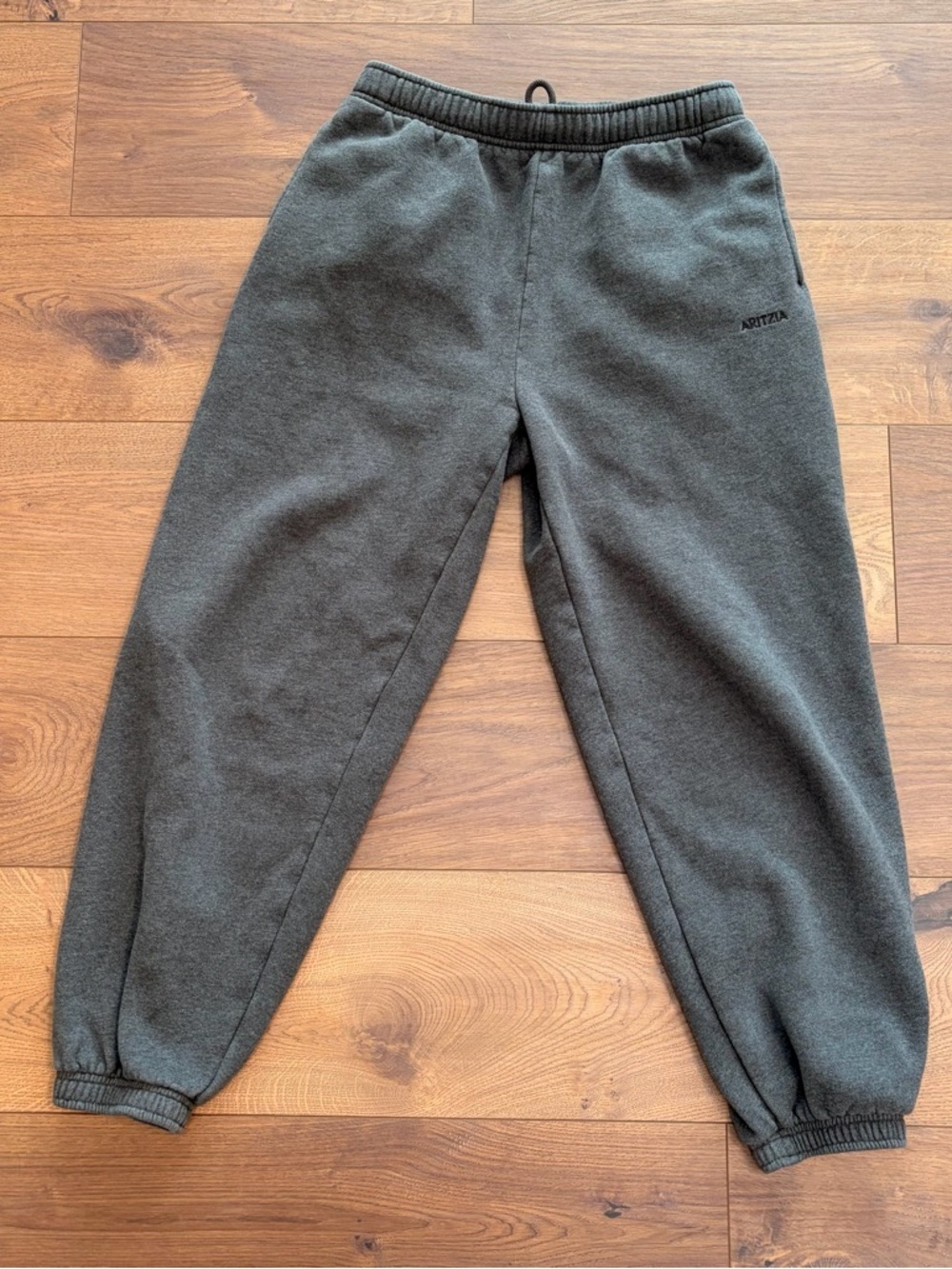 Aritzia Dark Grey Sweatpants - Picture 2 of 4